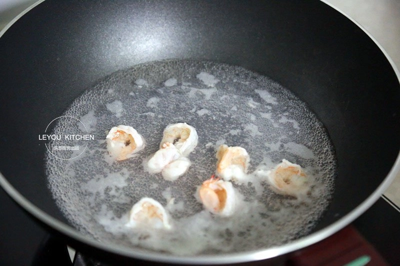 Mùa hè nấu canh mướp với nguyên liệu này siêu ngon mát chẳng còn sợ trời nóng - 3