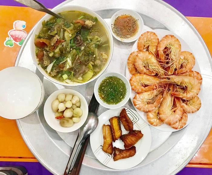 Nấu cơm ngon toàn được chồng chấm 9-10 điểm nhưng vợ lại muốn 1 điểm vì lý do bất ngờ - 5