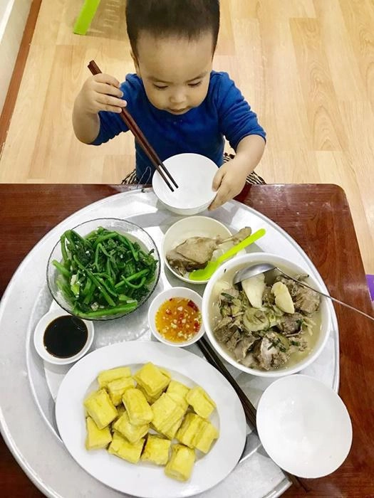 Nấu cơm ngon toàn được chồng chấm 9-10 điểm nhưng vợ lại muốn 1 điểm vì lý do bất ngờ - 6