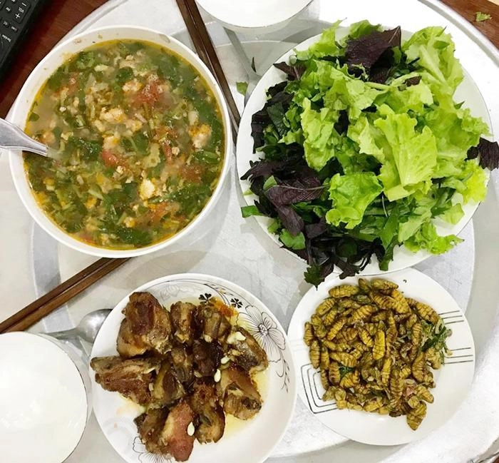 Nấu cơm ngon toàn được chồng chấm 9-10 điểm nhưng vợ lại muốn 1 điểm vì lý do bất ngờ - 8