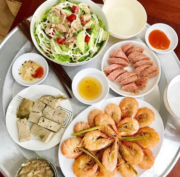 Nấu cơm ngon toàn được chồng chấm 9-10 điểm nhưng vợ lại muốn 1 điểm vì lý do bất ngờ - 15