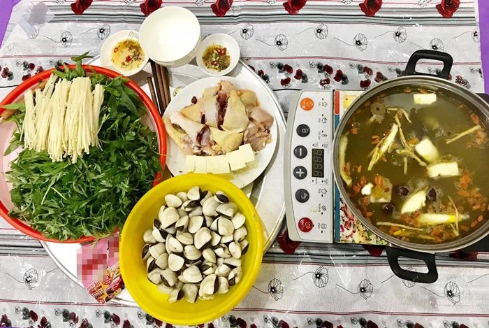 Nấu cơm ngon toàn được chồng chấm 9-10 điểm nhưng vợ lại muốn 1 điểm vì lý do bất ngờ - 16