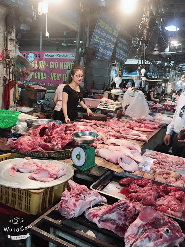 Người đẹp bán thịt lợn ở bắc ninh khiến cánh đàn ông xôn xao tìm được facebook thì ngỡ ngàng - 4