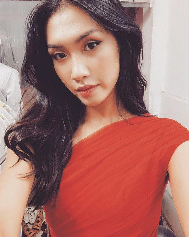 Người đẹp cao 1m83 đã quyến rũ lại còn nấu cơm ngon khiến trăm người khen ngợi - 2