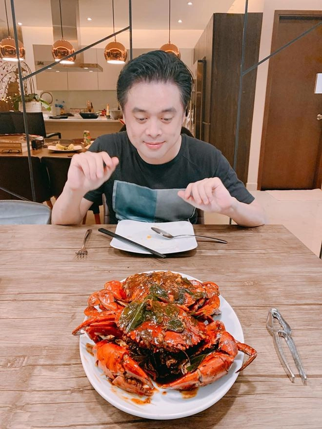 Người yêu xinh đẹp của dương khắc linh mê anh không phải vì tiền chỉ tại nấu ăn quá ngon - 3
