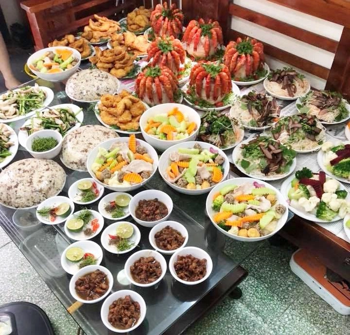 Nhà có giỗ nàng dâu vào bếp làm 6 mâm cỗ trong 4 tiếng mẹ chồng chỉ hỏi thế này - 2