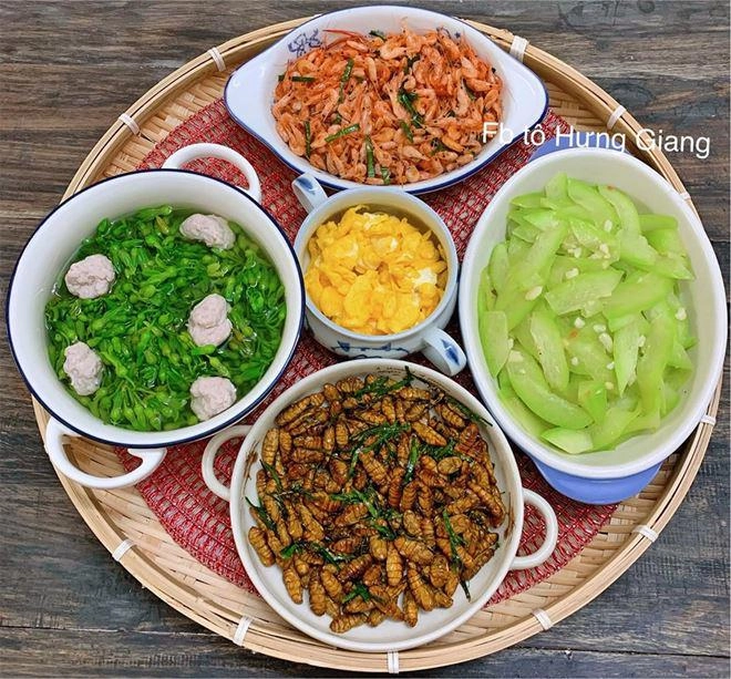 Những mâm cơm chuẩn ngày hè nhà có gì nấu đấy của mẹ đảm ai cũng muốn nấu theo ngay - 12