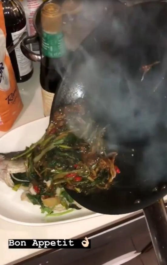 Soái ca việt gây sốc với hình ảnh tàn tạ giờ trở lại đẹp trai còn nấu ăn cực siêu - 14