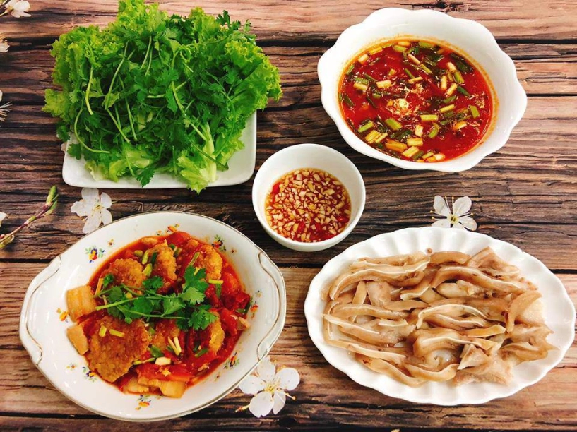 Tết xong mà nhìn thấy mâm cơm của 8x xinh đẹp này ai cũng thèm nhìn đã muốn nếm - 8