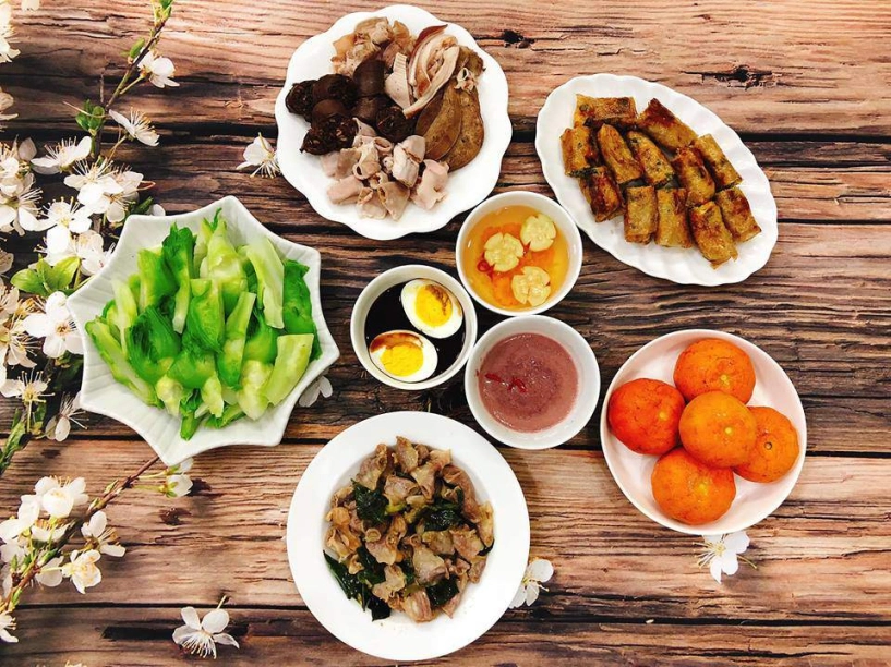 Tết xong mà nhìn thấy mâm cơm của 8x xinh đẹp này ai cũng thèm nhìn đã muốn nếm - 12