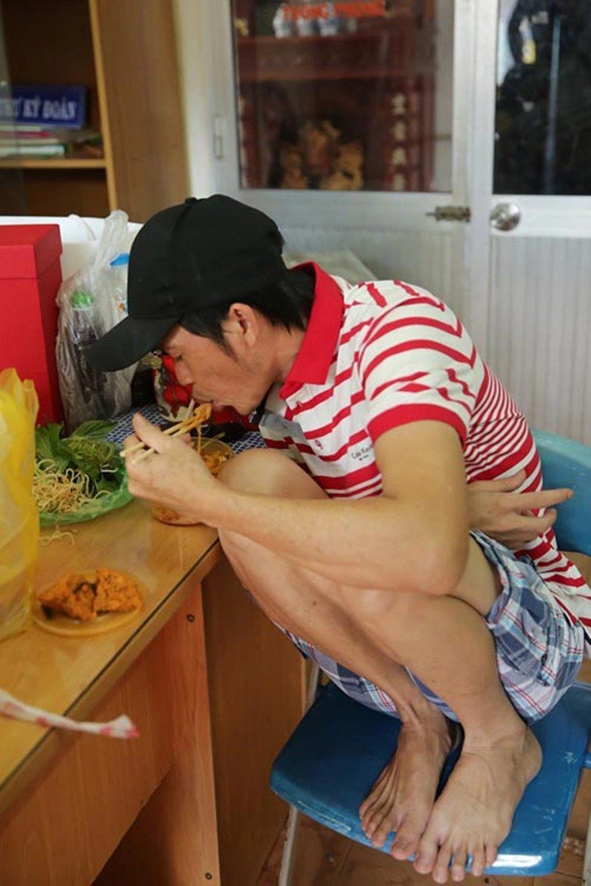 Thúy nga khoe bữa ăn ngon giữa đêm khuya nhưng ai cũng chú ý chi tiết độc ở hoài linh - 4