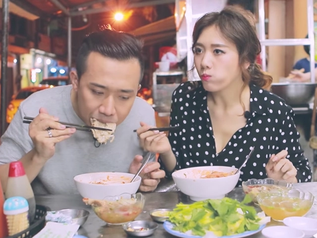 Bị thương khâu 20 mũi bạn thân trấn thành vẫn lết vào bếp bất ngờ phản ứng của dân mạng - 11
