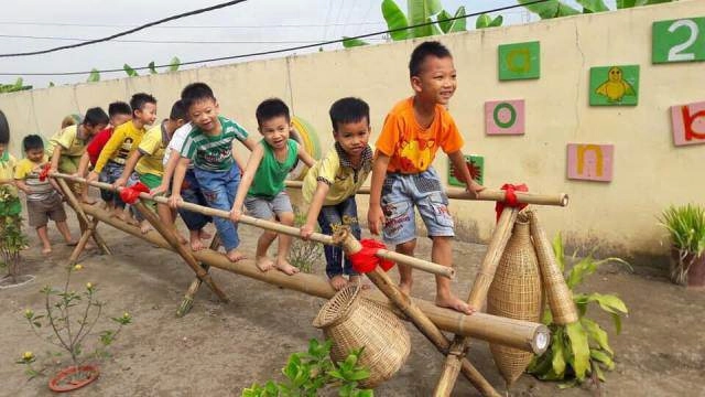 Trẻ biếng ăn chậm tăng cân mẹ phải làm sao - 3