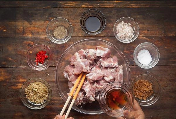 Tuyệt chiêu làm sườn kho tiêu chuẩn vị ăn một lần là mê - 2