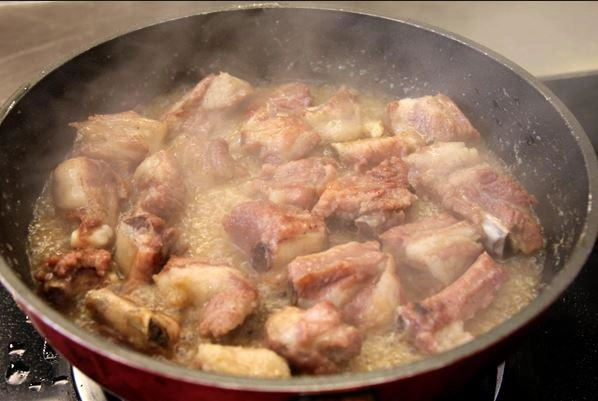 Tuyệt chiêu làm sườn kho tiêu chuẩn vị ăn một lần là mê - 3