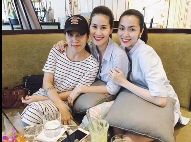 Vợ phạm anh khoa làm món lạ miệng cho con thân thúy hà vào khen liền được hưởng ké - 1