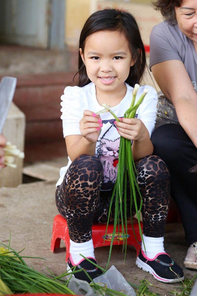 Vừa về mỹ với chồng con việt hương khoe mâm cơm liền nhận ngay những thắc mắc - 9