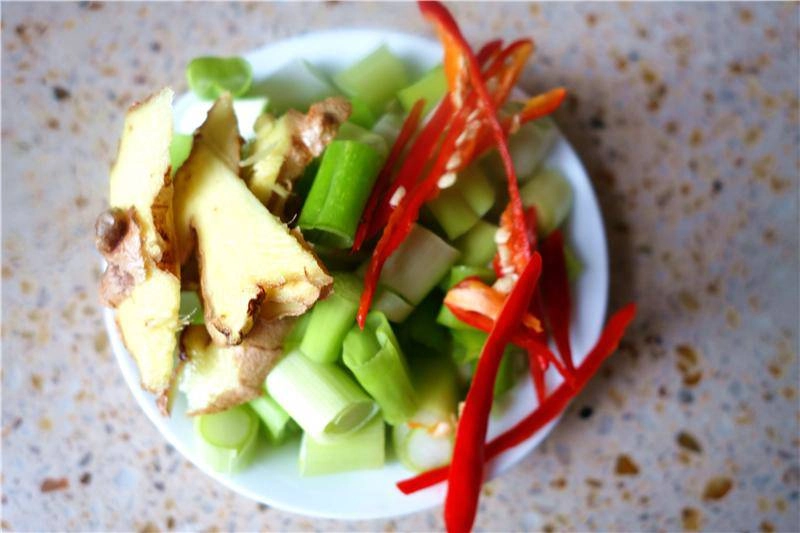Xào măng không nên cho trực tiếp vào nồi thêm bước này măng luôn giòn ngon tốn cơm vô cùng - 4