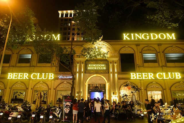 Xu hướng ăn nhậu tiếp tục bùng nổ vào cuối năm kingdom beer club vẫn là sự lựa chọn hàng đầu cho giới trẻ - 2