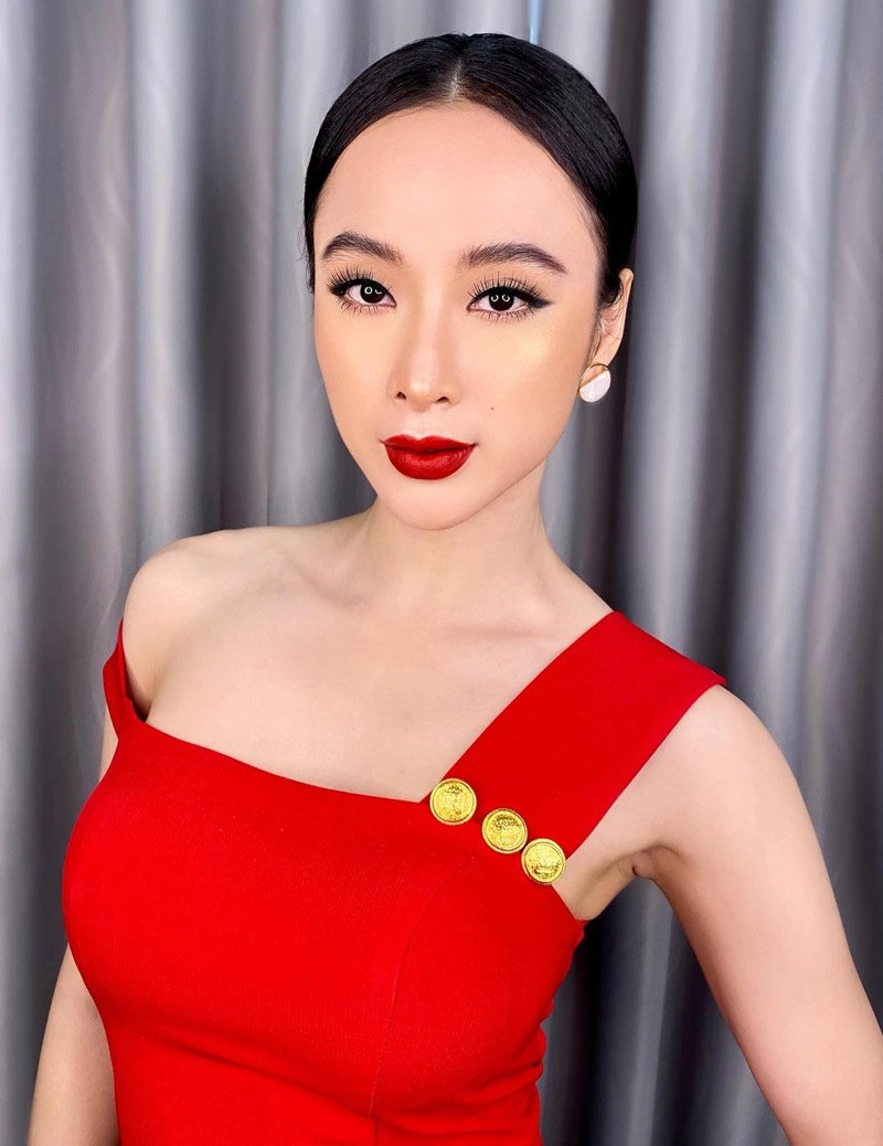 Angela phương trinh mất gần 2 tiếng đính đá lên người để hoá nữ hoàng băng giá - 7