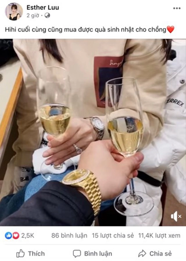 Đeo vòng tay 4 ngàn hari won vẫn sắm đồng hồ kim cương 1 tỷ tặng sinh nhật chồng - 2