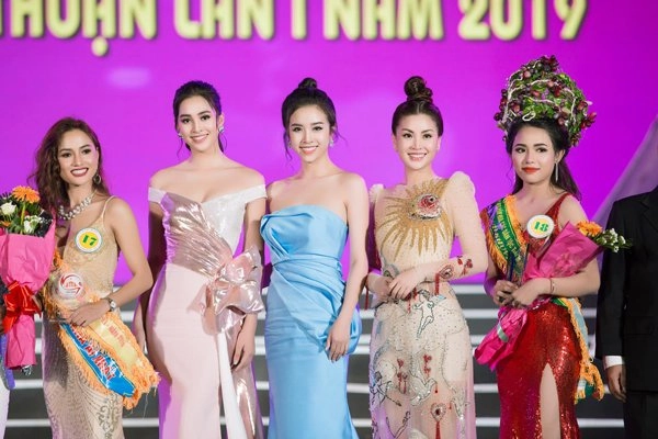 Hội bạn thân hoa - á hậu mới toàn cực phẩm của vbiz đỗ mỹ linh tiểu vy diễm trang - 3