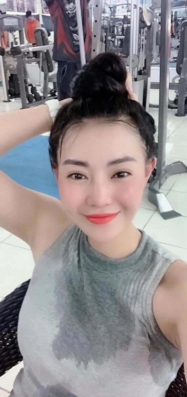 Không dùng ứng dụng sống ảo khi selfie làn da ở tuổi 31 của thanh hương khiến fan ngỡ ngàng - 4