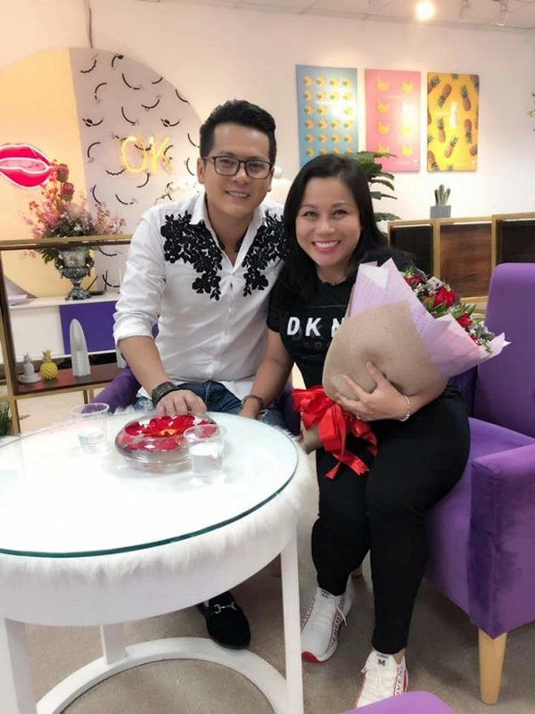 2 sao nam bỏ showbiz theo vợ sang mỹ người ra vườn tự trồng hoa kẻ tậu nhà 16 tỷ - 1