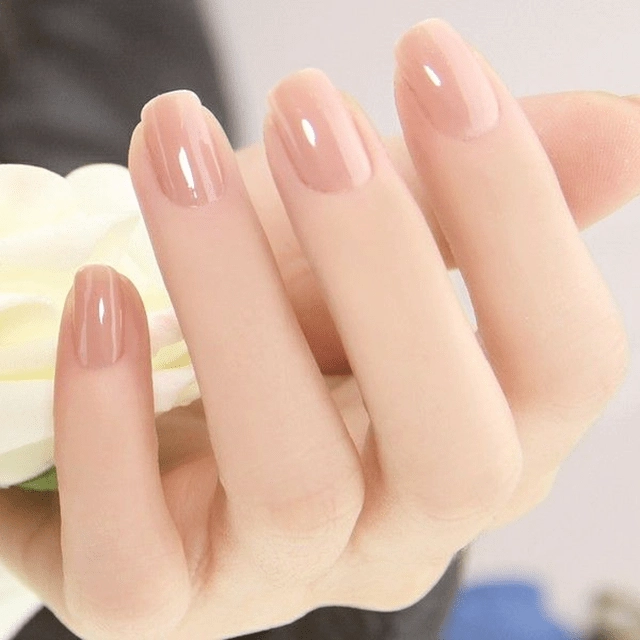 20 mẫu sơn móng tay đẹp ấn tượng được yêu thích nhất năm 2019 - 7