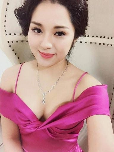3 nữ btv vừa tài vừa sắc chuộng phong cách gợi cảm khiến người nhìn mãn nhãn - 8
