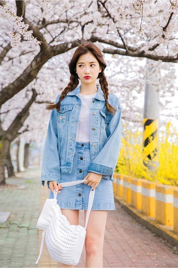 4 công thức phối đồ denim chuẩn xinh chị em đừng bỏ qua khi xuống phố tối mát mẻ - 11