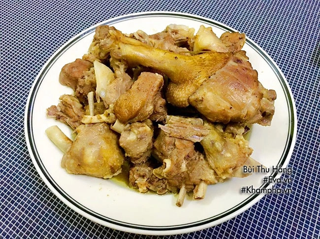 5 người thưởng thức thỏa thích bữa cơm hấp dẫn này - 2