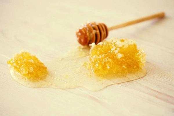 8 cách trị mụn trứng cá tại nhà bằng thiên nhiên hiệu quả - 2