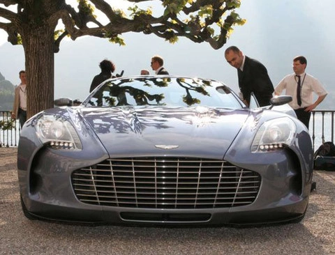  aston martin one-77 show hàng - 1