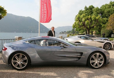  aston martin one-77 show hàng - 3