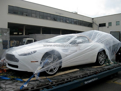  aston martin v8 vantage mui trần đầu tiên về sài gòn - 1