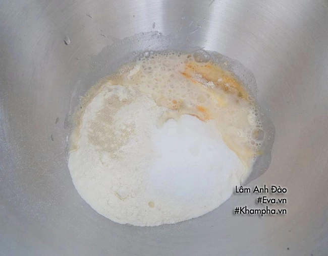 Bánh mì phô mai chảy món ăn siêu hot hóa ra chỉ làm như thế này - 4