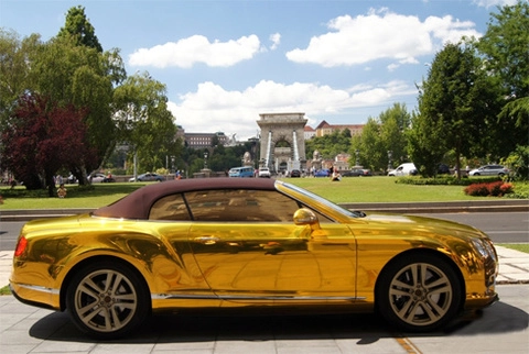  bentley continental gtc mạ vàng ở budapest - 3