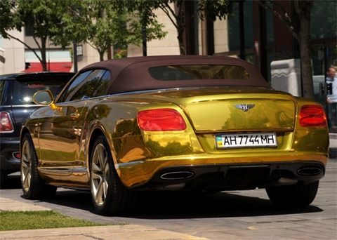  bentley continental gtc mạ vàng ở budapest - 5