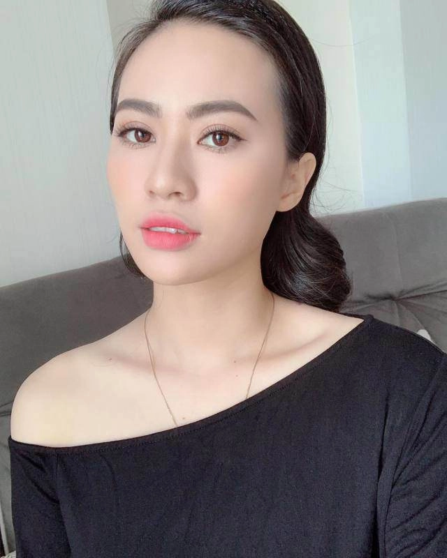 Bị đồn là người yêu mới của quang hải cô gái gây chú ý vì mặt xinh dáng chuẩn mẫu - 7