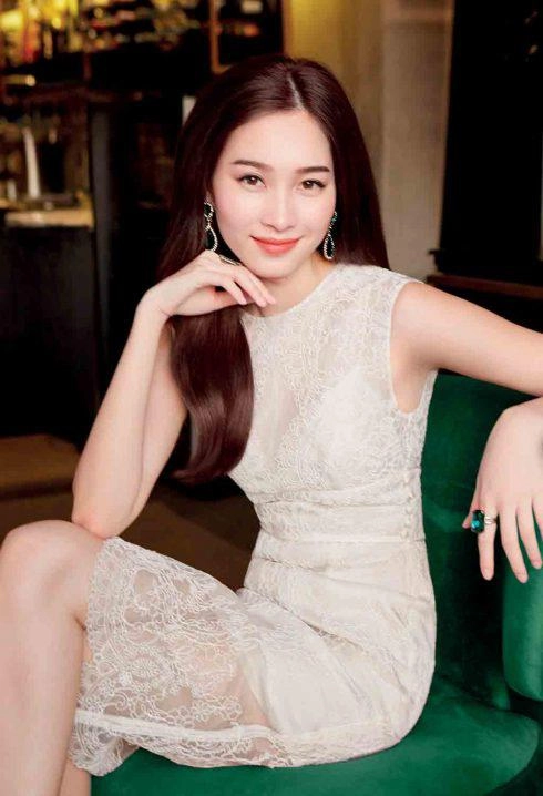 Bí quyết da đẹp dáng thon của hoa hậu đặng thu thảo trước và sau khi sinh - 2