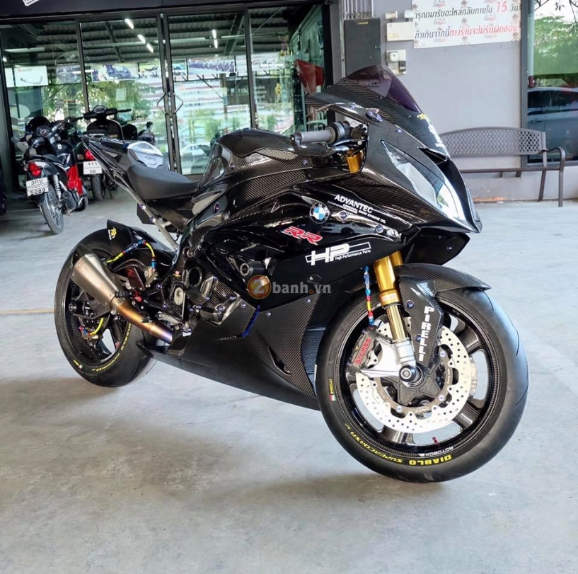 Bmw s1000rr siêu ấn tượng trong bản độ đắt giá của biker thái - 1