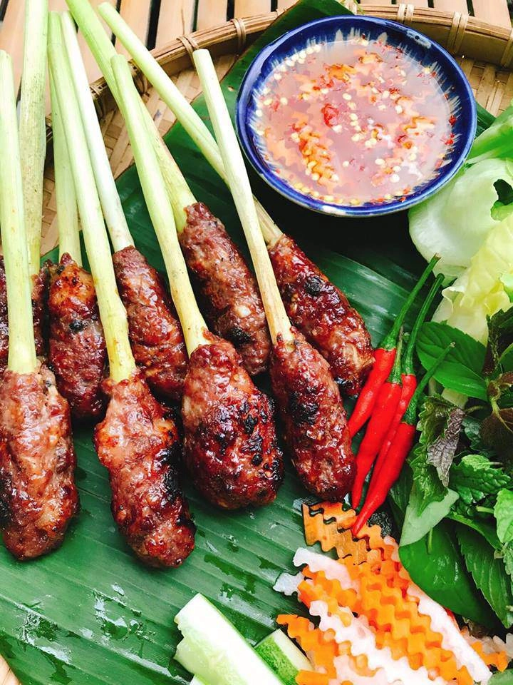 Bò cuộn sả nướng kiểu này thơm lừng cả nhà không ngừng xin thêm cơm - 1