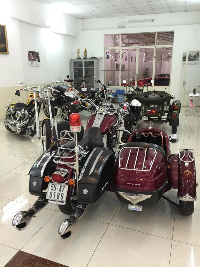 Bộ sưu tập xe mô tô siêu khủng của đại gia y tế - 15