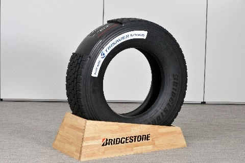  bridgestone áp dụng công nghệ trisaver để sản xuất lốp xe - 1