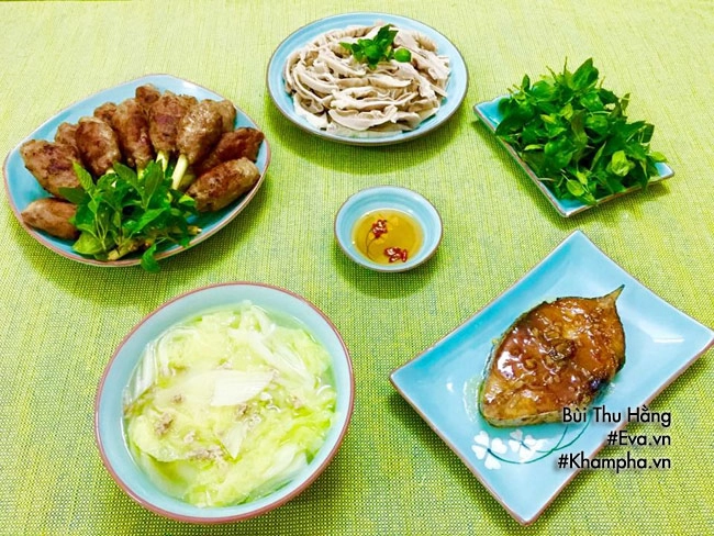 Bữa cơm chiều thứ 6 có giá 162000 đồng sang trọng không kém ngoài hàng - 1