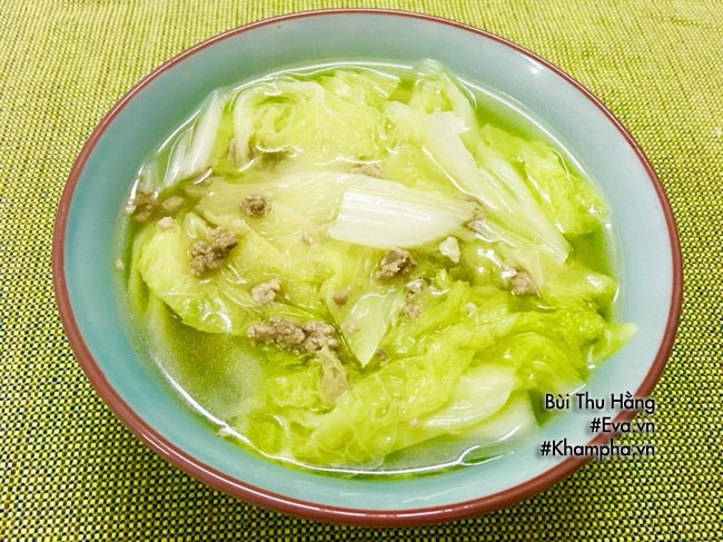 Bữa cơm chiều thứ 6 có giá 162000 đồng sang trọng không kém ngoài hàng - 6