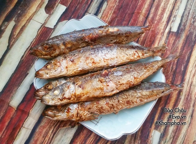 Bữa cơm chiều với nhiều món ăn ngon - 2