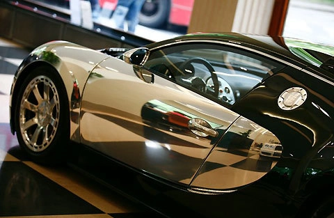  bugatti veyron centenaire đầu tiên có mặt tại đại lý - 3