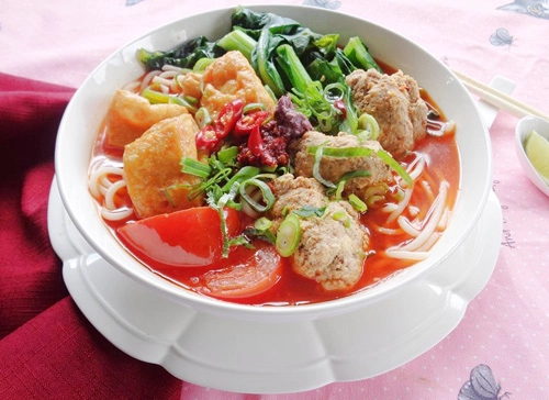 Bùi ngùi ăn canh bún bình dân nơi xứ người - 6